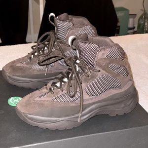 Yeezy Season 7 Hiking Boots UK size 40